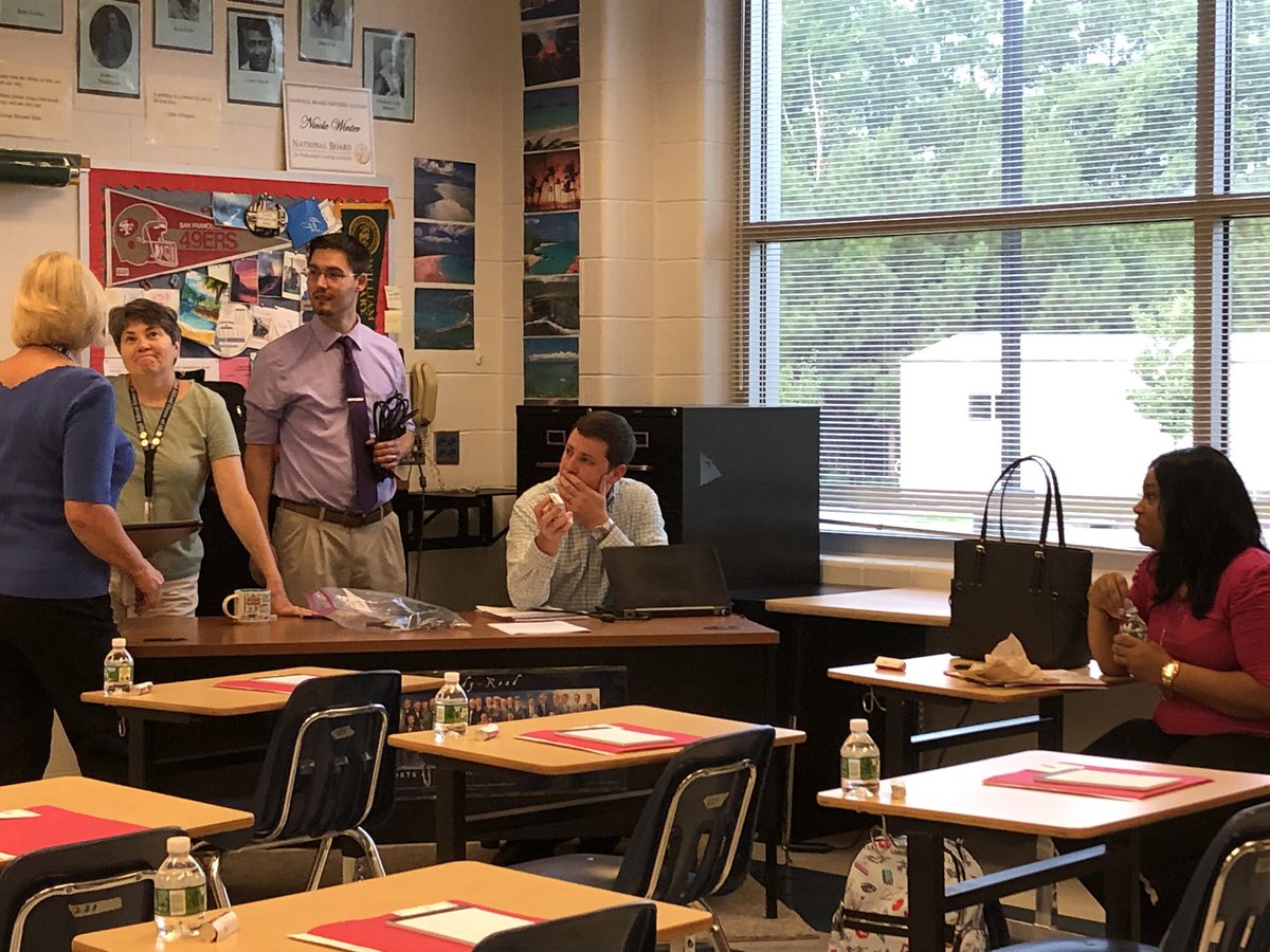 GKasper_CTE's tweet photo. Getting ready to open our arms to new CTE teachers! #cteworking #oneccps @ccpsinfo https://t.co/XdeZbgwrRo