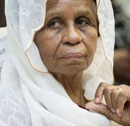 wasilalitaha's tweet photo. For the first time in the history of the country, two women were sworn in moments ago as members of #Sudan highest ruling body, the Sovereignty Council. One of the pair is a Coptic Christian which is also a first.

Ayesha Musa Saeed (left)

 Raja Nicola Issa Abdul-Masseh (right) https://t.co/uasgQOgEYf