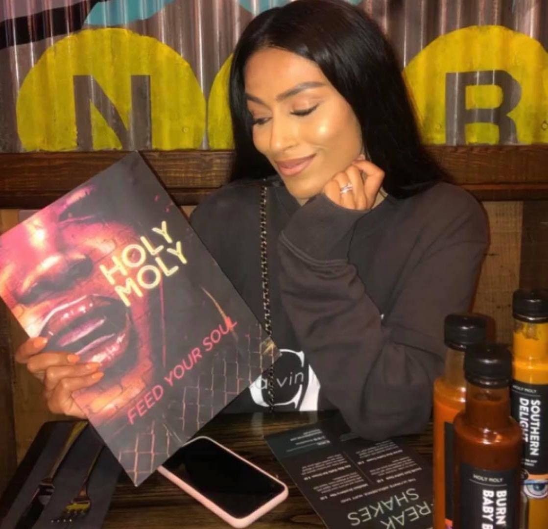 When your girl looks at you like she looks at a Holy Moly menu 😍 📸: Poonam Walid