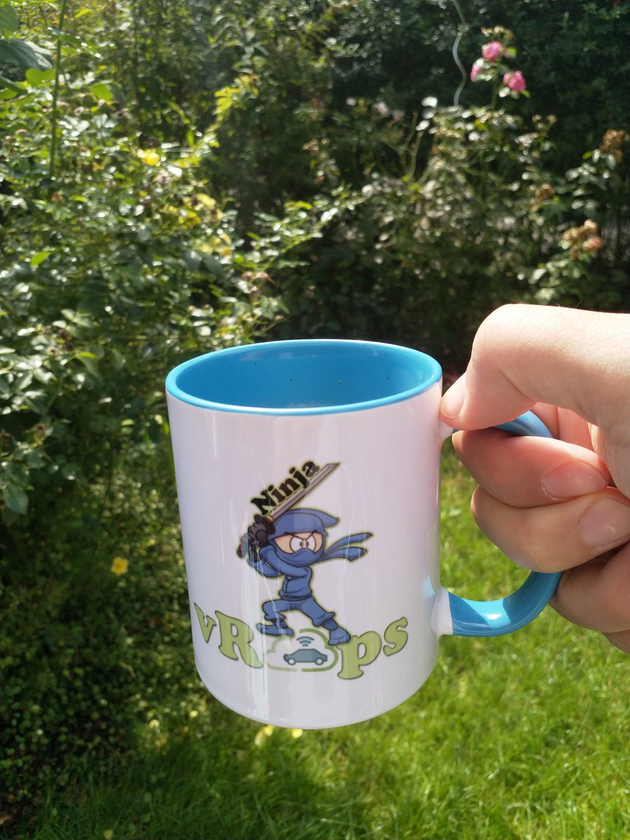 vMarkus_K's tweet photo. Time for a short break with an awesome mug! Thanks @johnddias. #vropsninja https://t.co/6Gh9wIFsEH