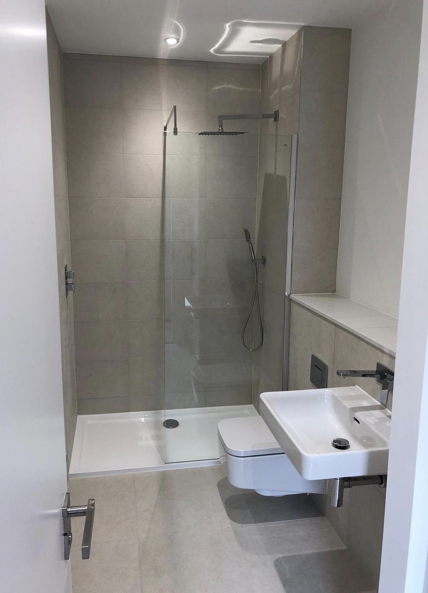 FutureMastics's tweet image. Carrying out sealant work to a unique £15m development in Bruton, South Somerset today, comprising of 68 contemporary dwellings. #mastic #masticman #sealantapplicator #sealant #bruton #southsomerset