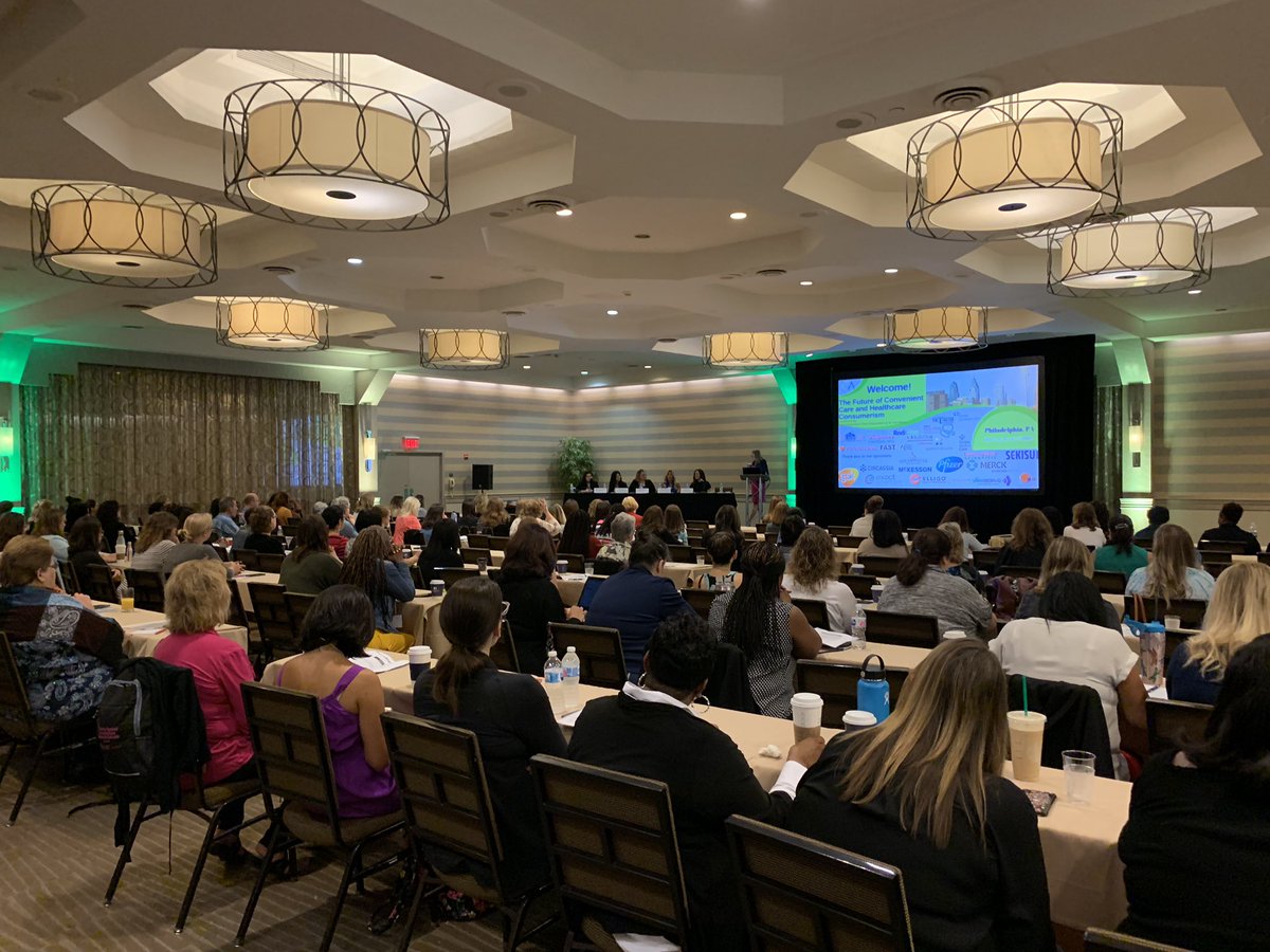 CCAClinics's tweet photo. Day 3 is kicking off with a panel, “The Women Running Retail Health” including @APattersonNP Duska Stanic, Meggen Brown, Sandy Ryan and Molly Lavoie.  Moderated by @THansen_Turton #ConvenientCare https://t.co/JOhfCcYgmu