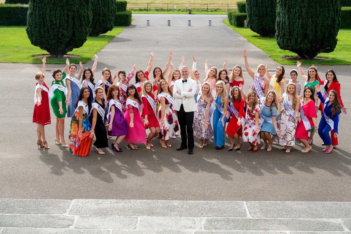 scroseoftralee's tweet photo. Some stunning photos of @KitCat93Smith and all the 2019 Roses from yesterday's @RTEOne Rose Launch! @RoseofTralee_ @daithi_ose @opwcastletown @glenroyalhotel @TippCrystal @Aud_Med_Service #roseoftralee #roseoftraleefestival #southcarolinarose #roadtotralee https://t.co/VtGg5hE199