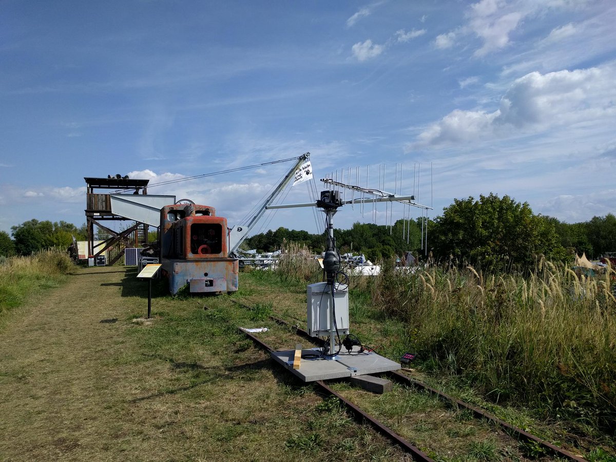 c3rotor's tweet photo. Hi. I'm a @SatNOGS ground station, temporary placed on the #CCCamp19, tracking non-geostationary satellites, mostly weather satellites. #weathersaellites #librespace #thesignalsarestrongtonight https://t.co/4wVvcmkPBL