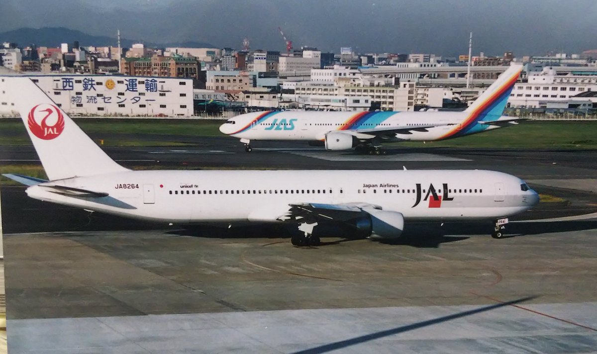 O Xrhsths Makoto Sto Twitter 昔福岡空港で撮影した Jal 67 346 Ja64 国際線仕様のb763でした 福岡 香港で飛んだり 福岡 成田で飛んだりと撮影出来たら嬉しい機体でした O Xrhsths Makoto Sto Twitter 昔福岡空港で撮影した Jal 67 346 Ja64 国際線仕様のb763でした 福岡 香港で飛んだり 福岡 成田で飛んだりと撮影出来たら嬉しい機体でした