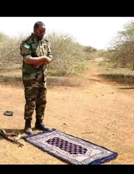 What do you things about 
Thise @jubaland_president 
#Somalia_peapel 
<a href="/Give_me_answer/">何か</a>