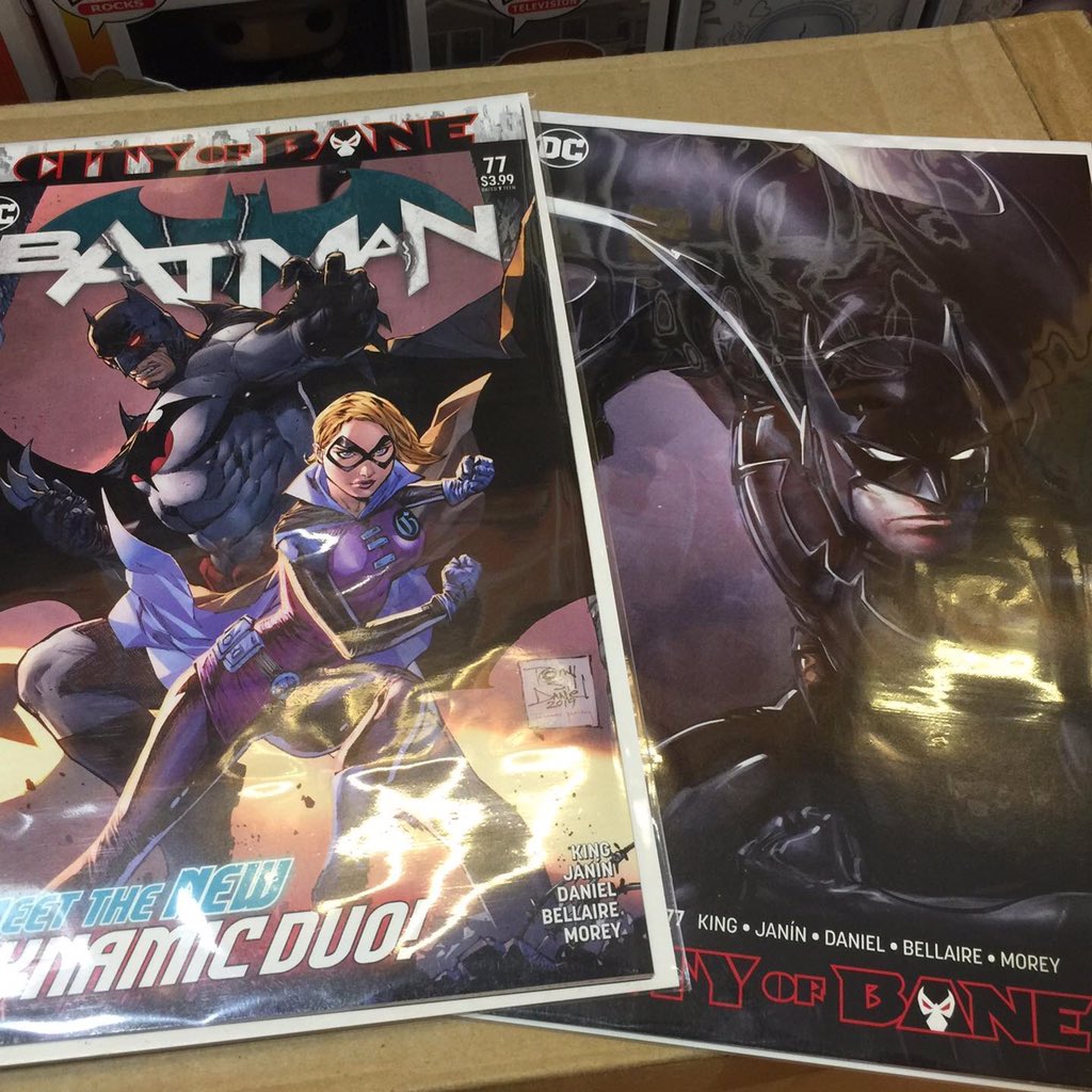 thetimzster's tweet photo. Batman #77. My reaction says it all - READ IT. It sold out fast and now only some variants linger. @TomKingTK, @mikeljanin, @TonyDanielx2, you madmen.😆🦇
#Batman77 #Batman #Batman80 #CityOfBane #DCYearOfTheVillain #DCComics #Timzster #BatmanPH #TimzsterCollectibles #August2019 https://t.co/sRMSXprjLV