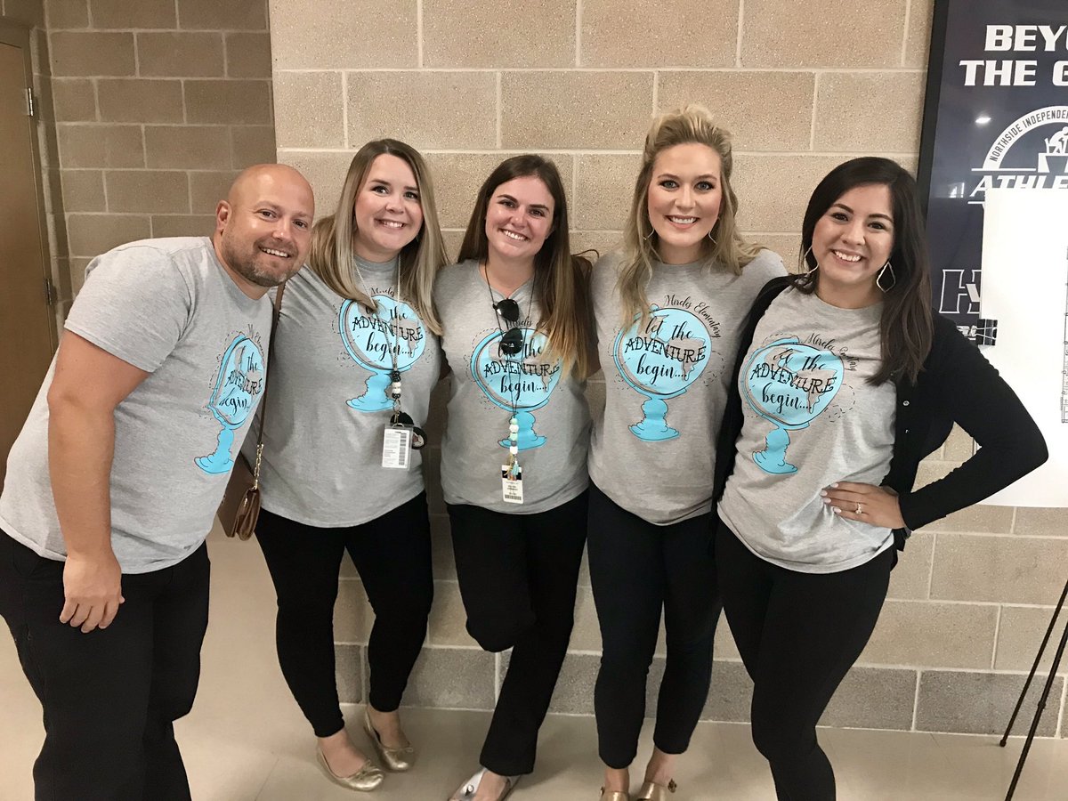 mrsganev's tweet photo. Ready to start the year with some of my best friends! ❤️ @MrsMeek4th @hirschi4th @MsZ_4th @MrsBrowningJAM @NISDMireles  #NISDLegends https://t.co/X3kGDnQwsM