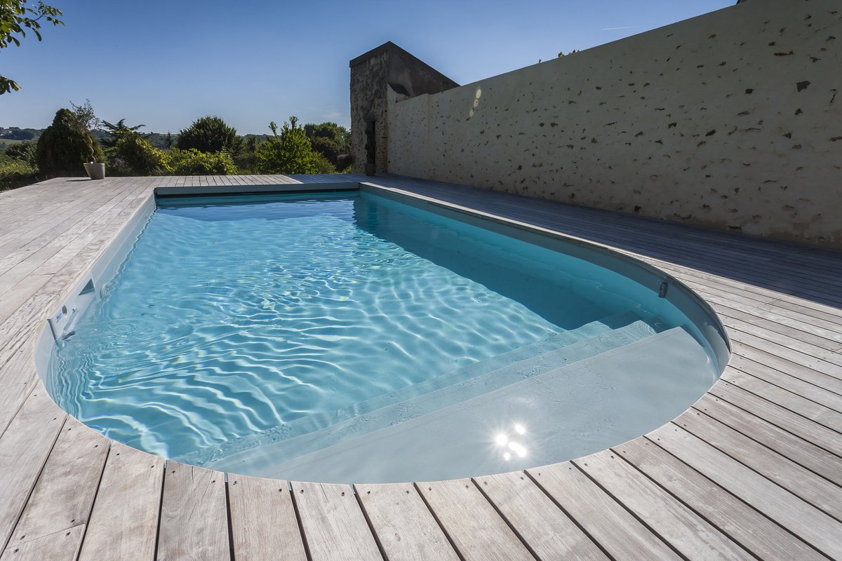 Piscines Magiline tweet media