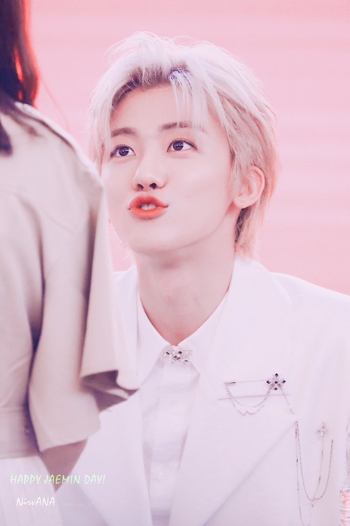 𝙖𝙣𝙜𝙚𝙡 𝙣𝙖𝙣𝙖 👼🐱🎀 공주님 미리 생일죽하해 tweet media