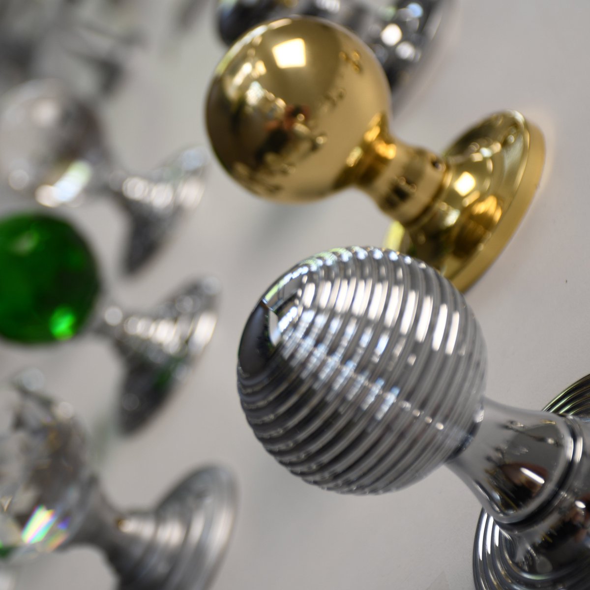 SupplyHardware's tweet photo. The #zoohardware Fulton &amp; Bray range delivers classic designs with the aesthetics of traditional hand-crafted products.
.
.
.
#cupboardhandles #Homestyle #interiordecoraction #cupboardknobs #cupboardfurniture #architecturalironmonger #cabinetknobs #cabinetfurniture https://t.co/sR9mPsxeoA