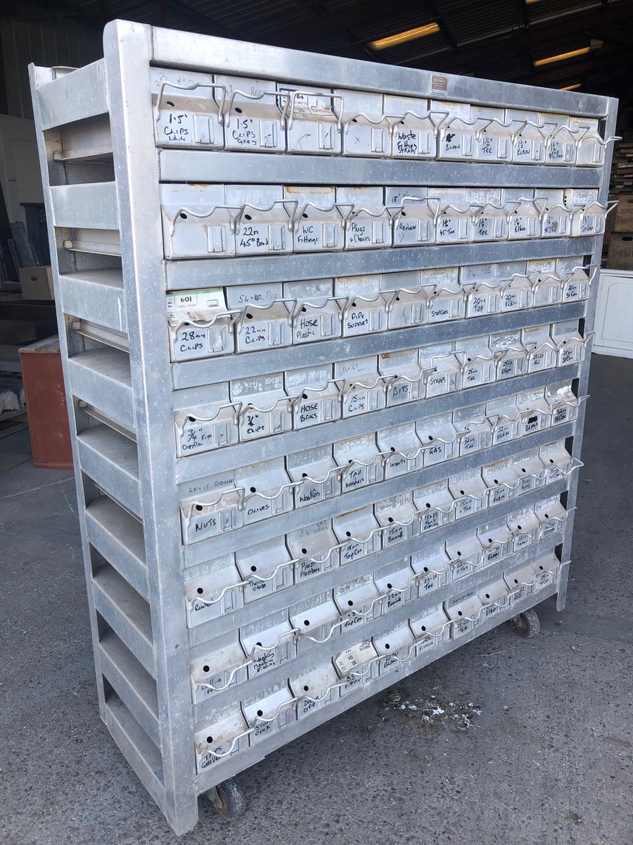 fromerec's tweet image. Lovely aluminium 1970s bank of drawers on wheels just arrived #Mancave #Drawers #Garage #Bitsandbobs #Fromerec