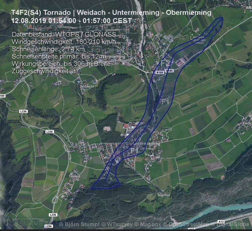 alpen_wetter's tweet photo. Bei dem Gewitter am 12.08.2019 in #Mieming sorgte ein Tornado für die massiven Schäden.
Bericht im ORF damals:
https://t.co/gFhsxDvoCg
Quelle: https://t.co/40SS2m1Dn0 via Facebook
Radar: @Kachelmannwettr https://t.co/hlWeISWbU2