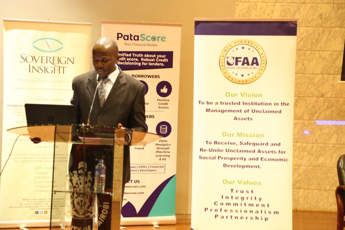 UFAAKenya's tweet photo. UFAA's Ken Ouma doing a presentation on understanding unclaimed financial assets at the #FinancialLiteracy week @uonbi. #PowerfulConversations on financial inclusion in the digital age. @flowk2019 https://t.co/KwYHsLhjS0