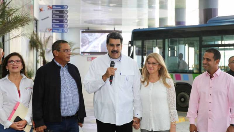 Maduro inauguró terminal de pasajeros La Guaira – Naiguatá – Caruao mazo4f.com/203941  #EnPazNosotrosVenceremos
