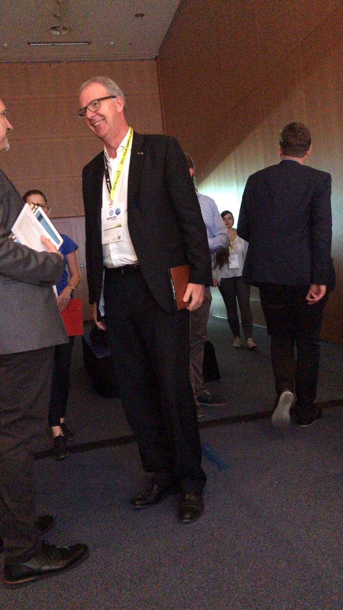 elderland's tweet photo. Axel Voss ist da!
Jeden Moment beginnt der Diskurs! 
https://t.co/UsAO1dFU5z
Tags:
#gamescom #Gamescom19 #GamescomAxel #GamescomCongress #gcc19 #gcc https://t.co/o5ZTqHLGww