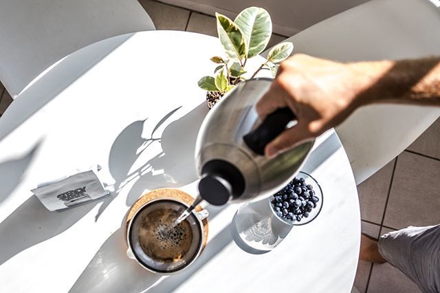_Steady_State_'s tweet photo. How do you prefer to brew coffee at home?  Would anyone be interested in hoe brewing lessons in the future?
✳︎ #steadystate #steadystateroasting #coffee #carlsbad #carlsbadvillage #specialtycoffee #goodcoffee #community #homebrewing #coffeeathome #bl… https://t.co/LGQ4wW0Z3Y https://t.co/eE8VJLvhcd