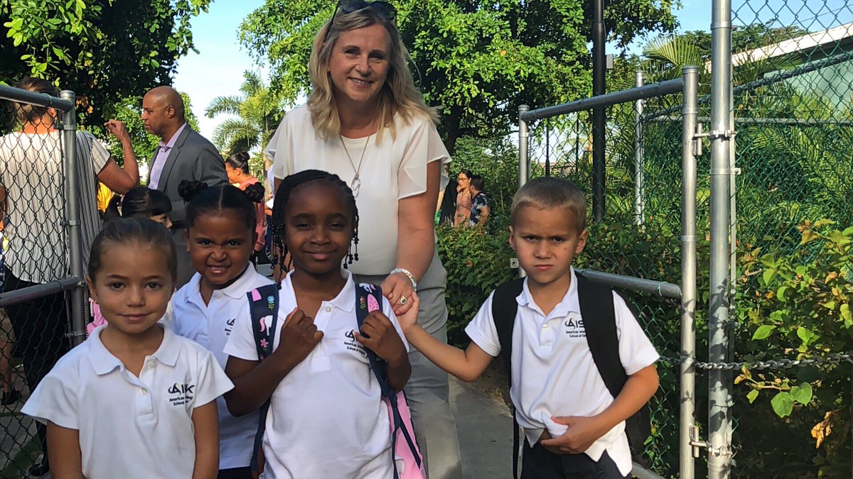 aiskjamaica's tweet photo. Welcome Home, AISK Family π
Itβs the 1st day of school and weβre off to class! We hope you had an amazing summer. Letβs do this guys! π
#AISKJamaica #StudentsChoice #FirstDayOfSchool #JamaicanMade #Proud #NumberOneSchool #Jamaican https://t.co/Wtv9EoZFBr