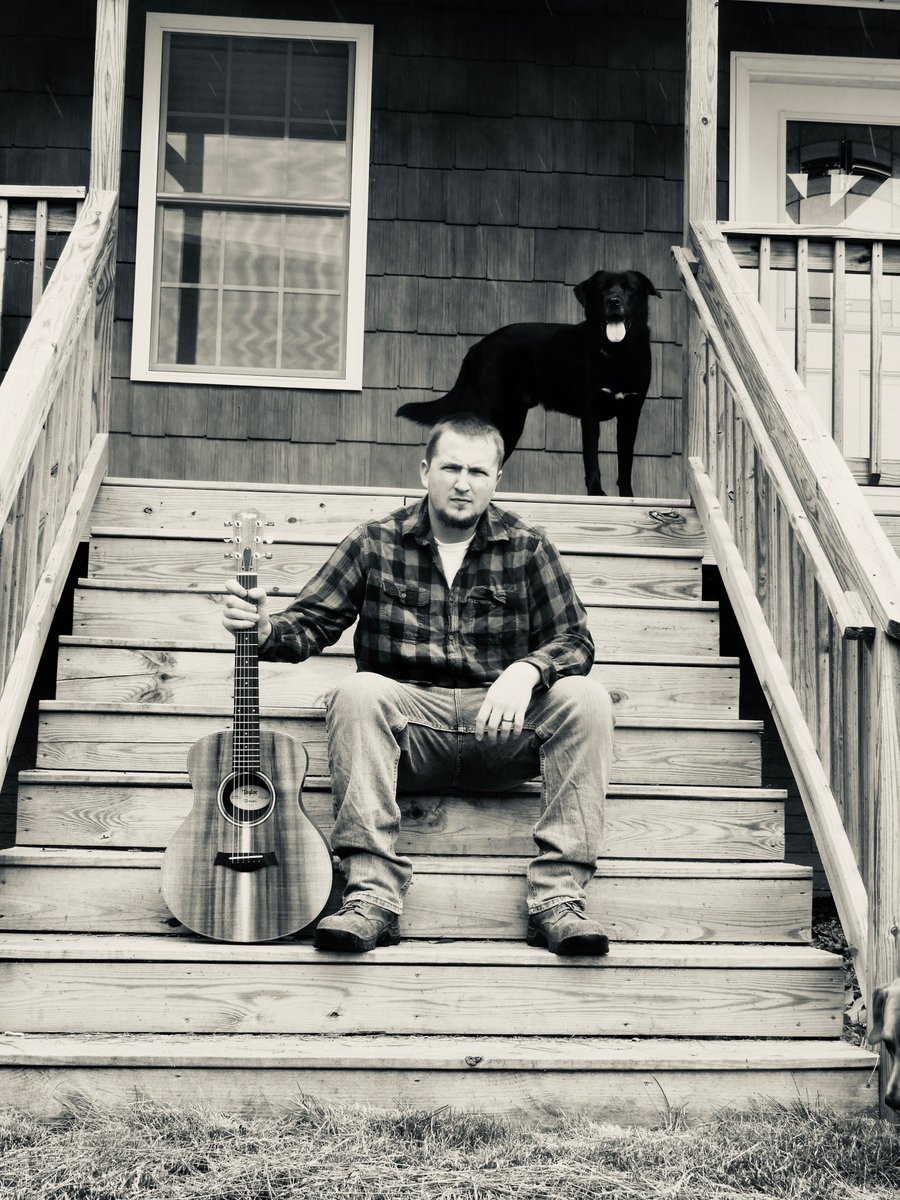 SurfHouseMD's tweet photo. This Saturday (8/24) we will have Sean Crow making his Surf House debut on our patio! He is a well-established Frederick musician who plays a combination of Country &amp; Americana music ~ we are very excited to have him perform! See you there 😎🎶💙 https://t.co/K8Fhys8FgG