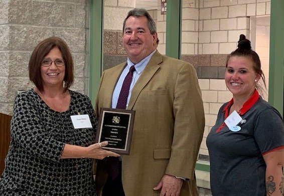 SeeOurAbilities's tweet photo. .@Wendys was also recognized &amp; received the Outstanding #Inclusive Partner Award. Thank you for all you do in our community &amp; hiring #PWD (...&amp; having an AWESOME Twitter account)
@SCCIGD @SCCEconDev #SeeOurAbilities https://t.co/svaNEGNOdA