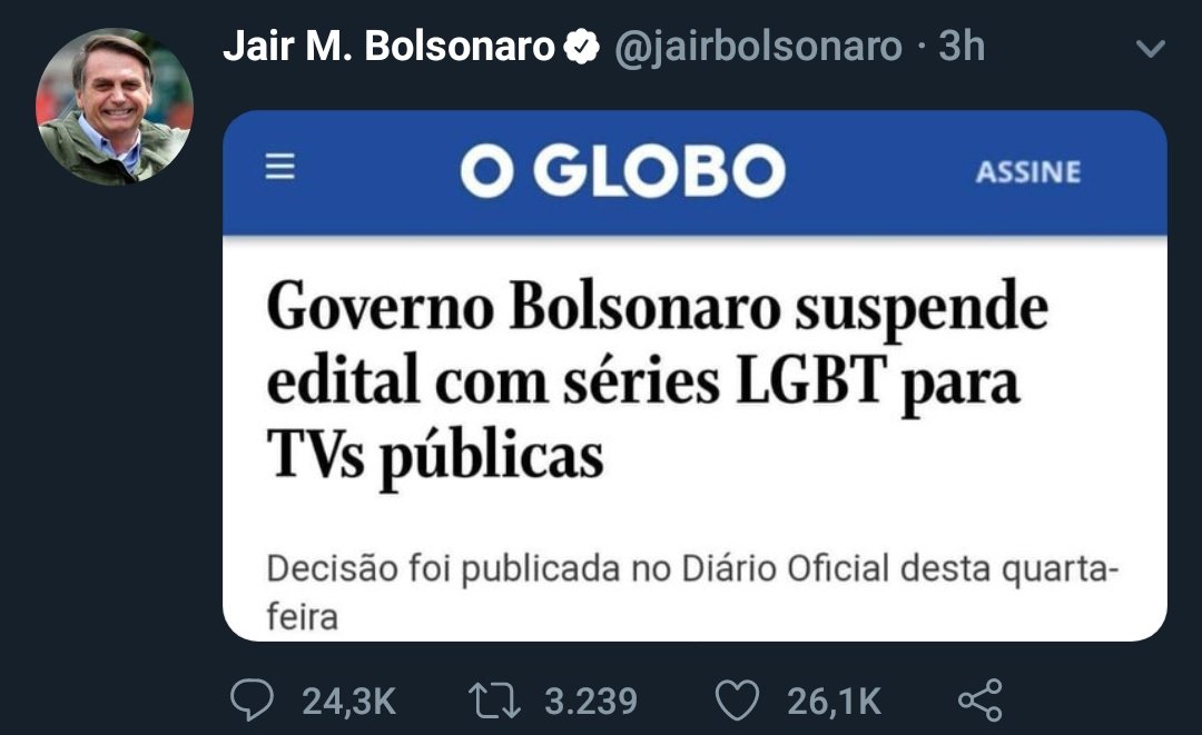 narutsavior's tweet photo. #PrayforAmazonas
A Amazônia ardendo em fogo a semanas e o presidente ta como ? https://t.co/nGgiRIoDdZ