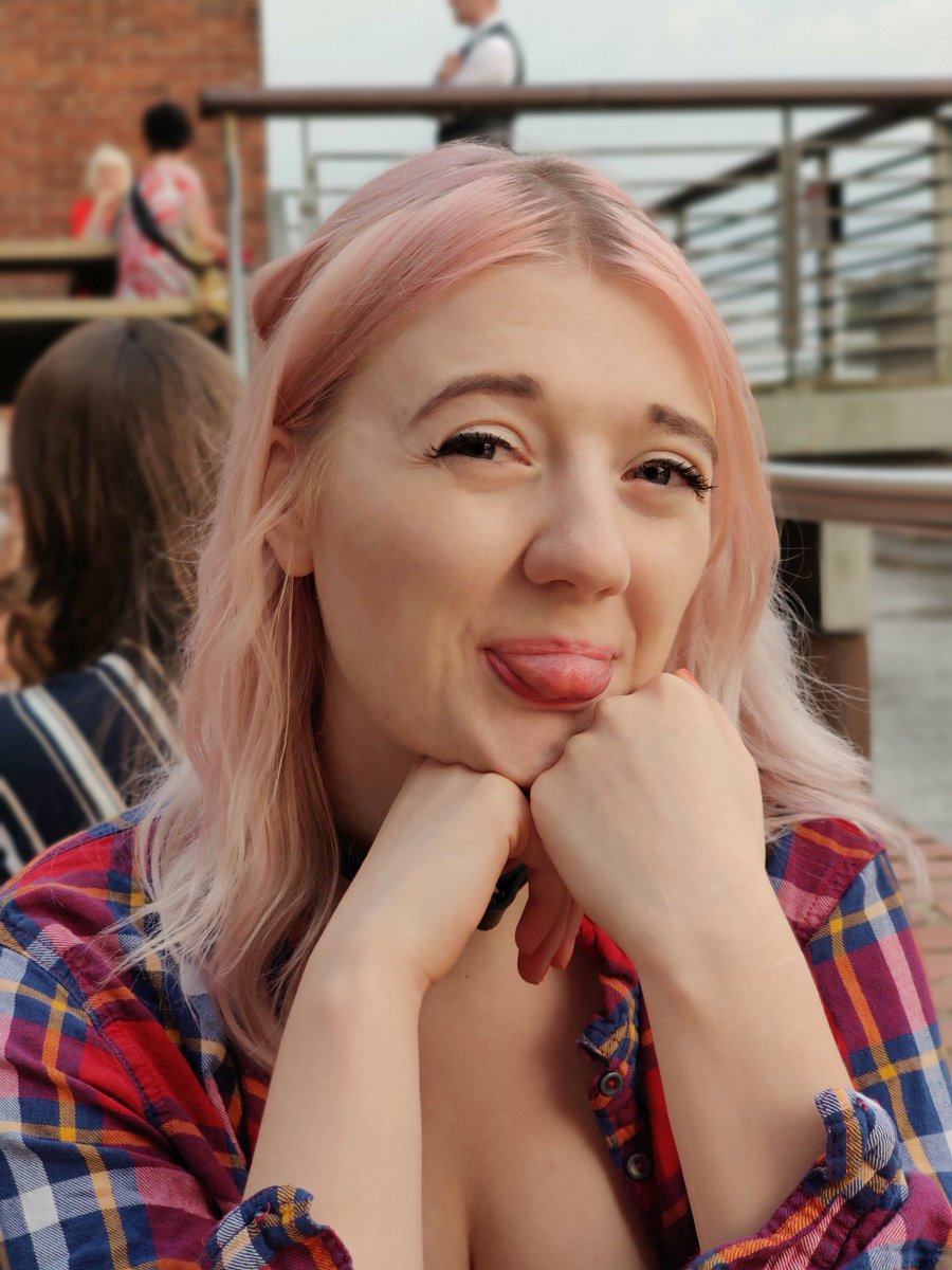 copy_writerer's tweet image. Looking forward to many more anniversaries with @hannah_kate13, not to mention a lovely meal at @LeCochonAveugle this evening! #thatsmygirl