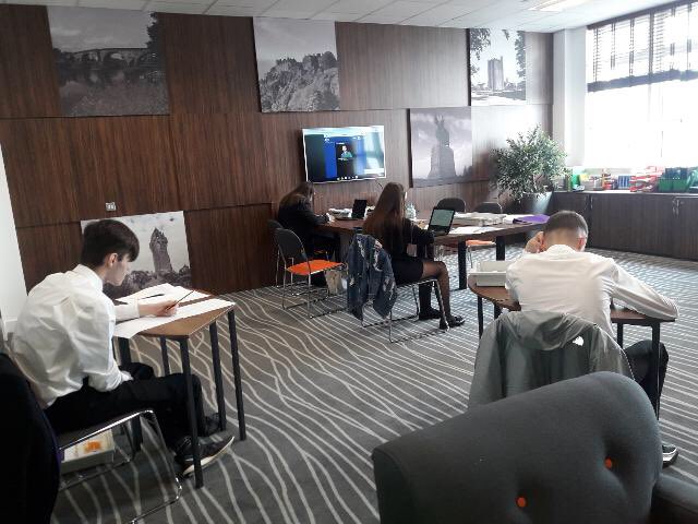 Wallace Hub tweet media