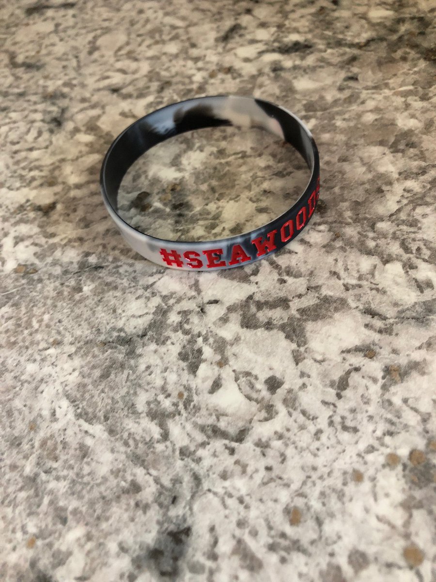 To start the year we will be selling #SeawoodStrong bracelets to support our brother <a href="/NathanSeawood/">Woody</a> in his road to recovery. If you would like to get one Direct Message our Twitter page for the details. Thank you and have a safe welcome week. #SeawoodStrong