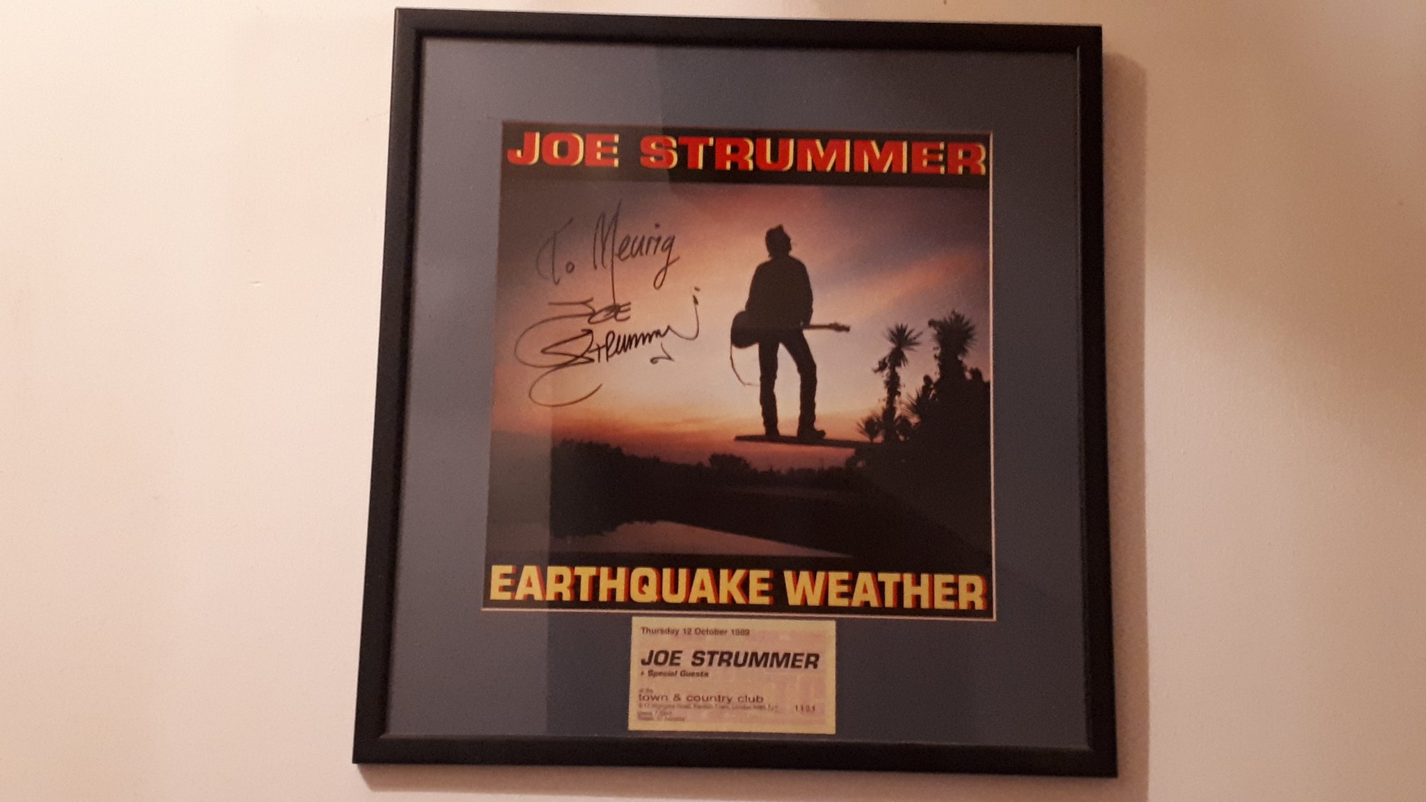 Happy Birthday to the legendary Joe Strummer, who would have been 67 today! I feel honoured to have met him! 