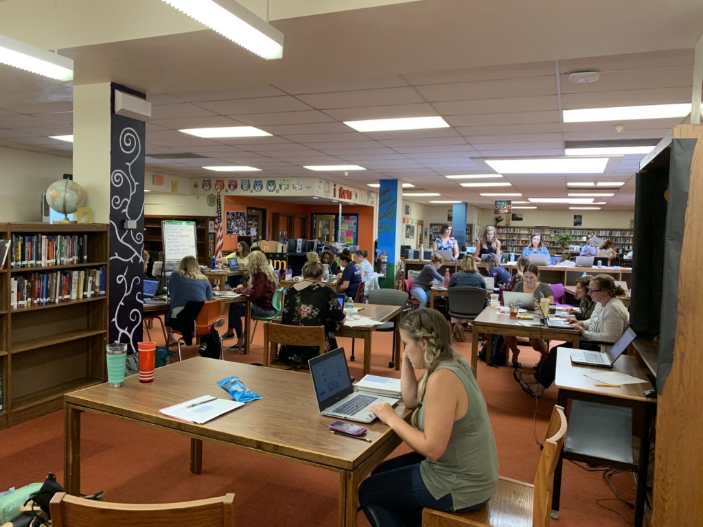 LaurieLeFever's tweet image. First #SyraFuse Cohort 4  #SCSDChat with an amazing new group of Fellows! I have the best job in the whole wide world!! We are Fuse!