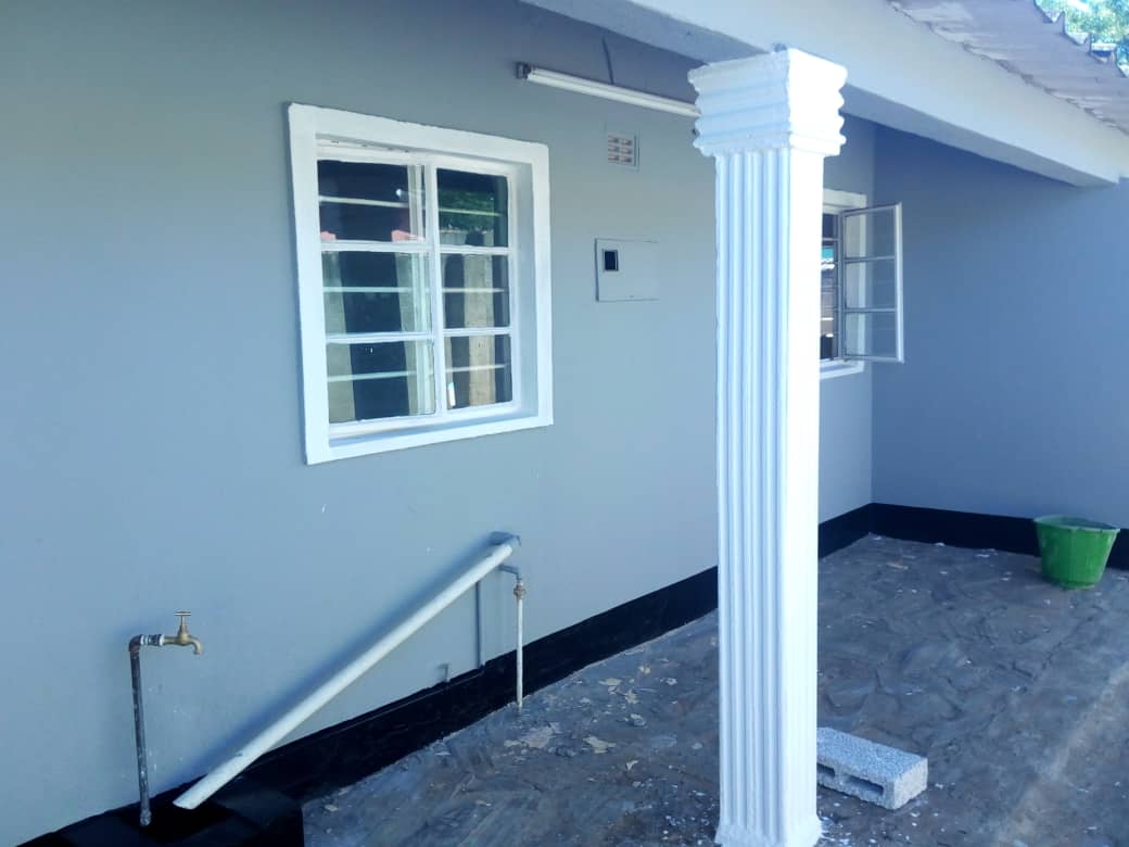 Dorothie97's tweet photo. PLEASE RETWEET🔄 A tenant may be on your tl.
Newly refurbished 3 Bedroomed House for rent, msc, in Libala Stage 1. Ideal for doctors.
For details contact
0966756332 or 0955/0969-756331 https://t.co/z6aHDjA1iK