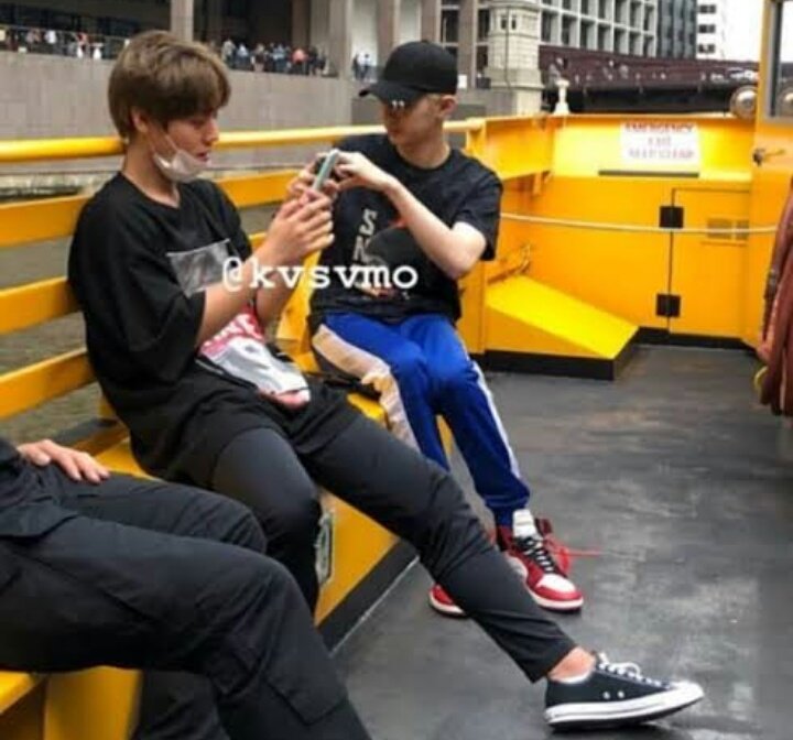 🐰🐥 | WANNA ONE : ANG PAGBABALIK tweet media