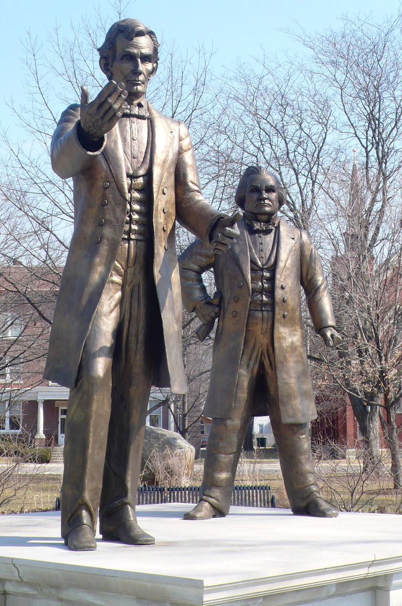ErikSvane's tweet photo. The 1st of the
#Lincoln-Douglas debates
for the #Illinois Senate
in #Ottawa on August 21, 1858
between #AbrahamLincoln
of the @RepublicanParty
and #StephenDouglas of
the @Democratparty
on #slavery
2 1/2 years before the
#CivilWar broke out
the #AmericanCivilWar
#OldAbe #HonestAbe https://t.co/W8Jbpl8j0Q