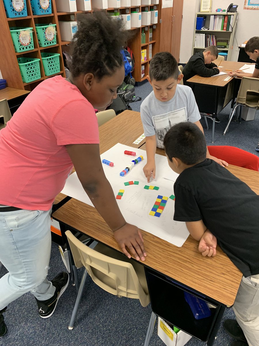 ABerryNesbett's tweet photo. Growing our brains using visual math to understand problem solving one thinking pattern at a time #boydblackhawks #allenisd https://t.co/8idsBeqdDJ