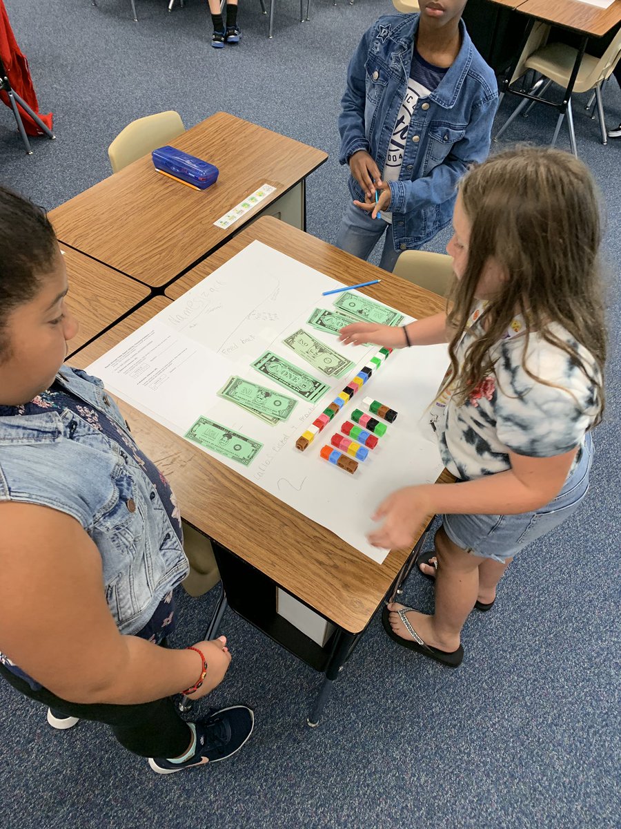 ABerryNesbett's tweet photo. Growing our brains using visual math to understand problem solving one thinking pattern at a time #boydblackhawks #allenisd https://t.co/8idsBeqdDJ