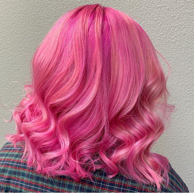 asphair's tweet photo. Our Wednesday pink inspiration!
Beautiful rich colour blend for this popping pink by @anianimates.s.p.tasham using #aspcolour Infinti range! Kept in top condition with #Vitaplex!
#asphair #aspsalon #pinkhair #bubblegumhair #asphaircolour #haircrush #instahair #aspinfiniti https://t.co/oBqAUyS5vs