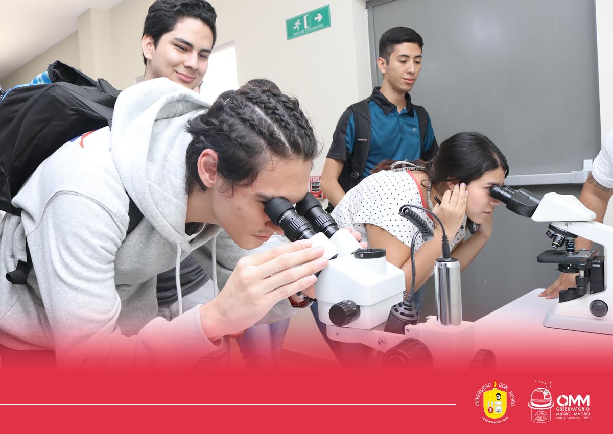 ommudb's tweet photo. Compartimos algunos momentos de la inauguración de las actividades de observación del universo micro con la conferencia: Conociendo el universo micro 🔬 , impartida por @deneke_v, especialista en microbiología celular. https://t.co/rZQJFhpuJF