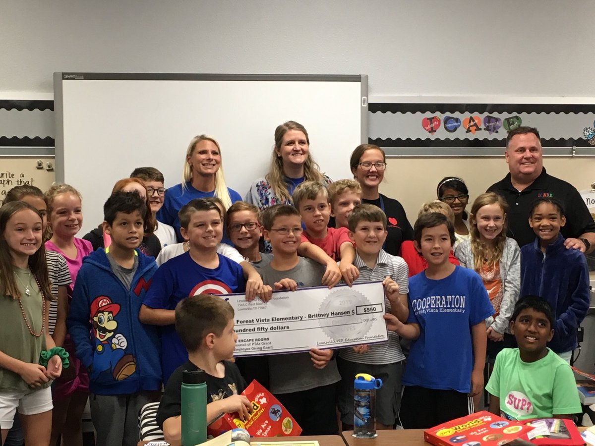 RobinMits's tweet image. Forest Vista’s Brittney Hansen receives $550 LEF grant for breakout boxes. Congratulations!