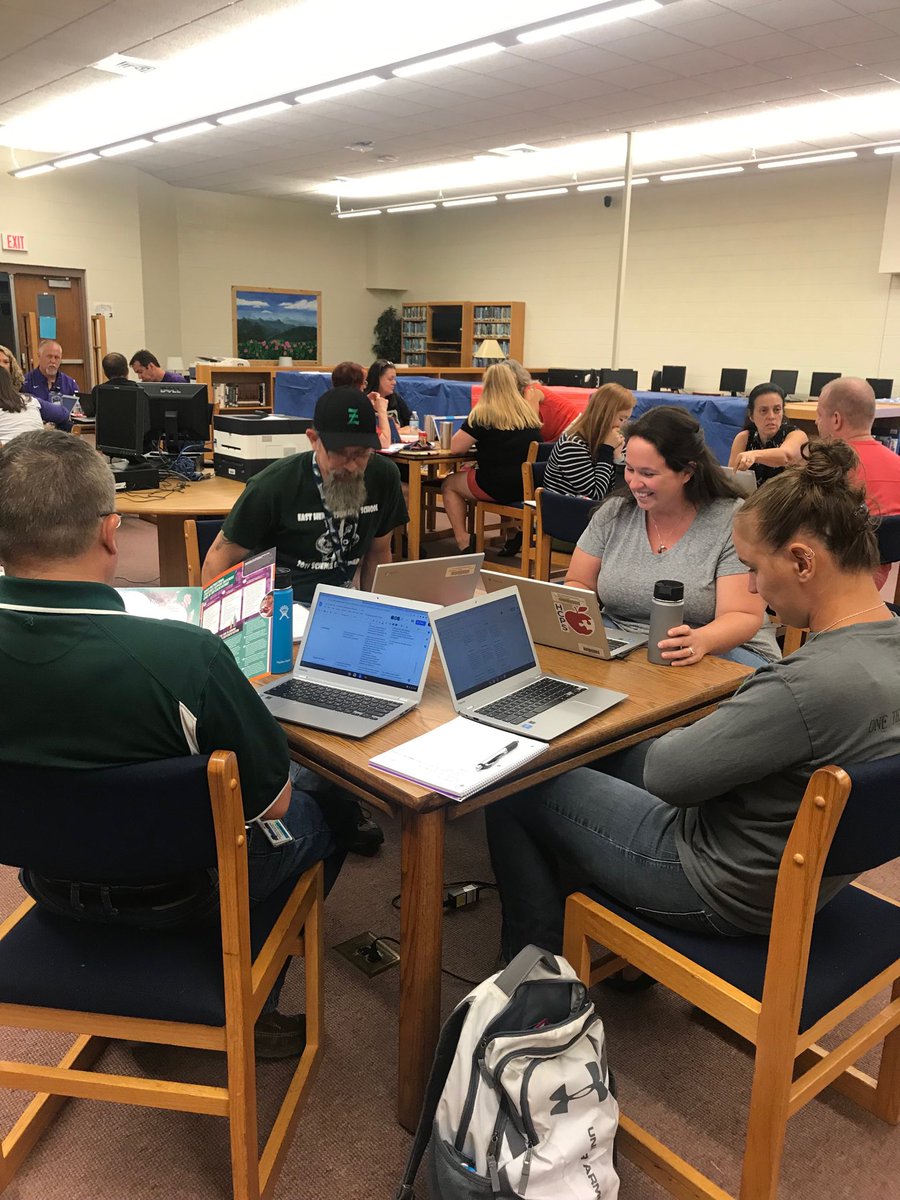 psuttonteacher's tweet photo. High school science teachers hard at work planning lessons with literacy in mind!!! #purposefulplanning ⁦@HCPSNC⁩ https://t.co/rRJbjeR42I
