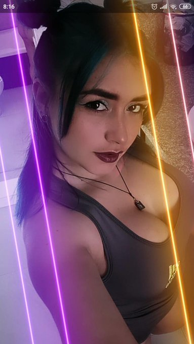Hi guys i'm on line now 😘 https://t.co/pXFsZ6MnQX<a href="/tag/nuevafotodeperfil"class="tags"><span>#nuevafotodeperfil</span></a>