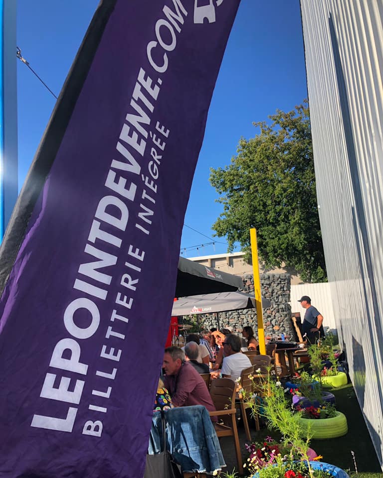 Merci à tous et à toutes d’être passés faire un tour au BBQ Lepointdevente.com au <a href="/FestivalGranby/">Festival Granby</a>! ☀️🌽

Un immense merci à <a href="/Mcayenneclub/">Mehdi Cayenne</a> et son énergie contagieuse! 🎉

Merci également à notre partenaire @troududiable🍺!