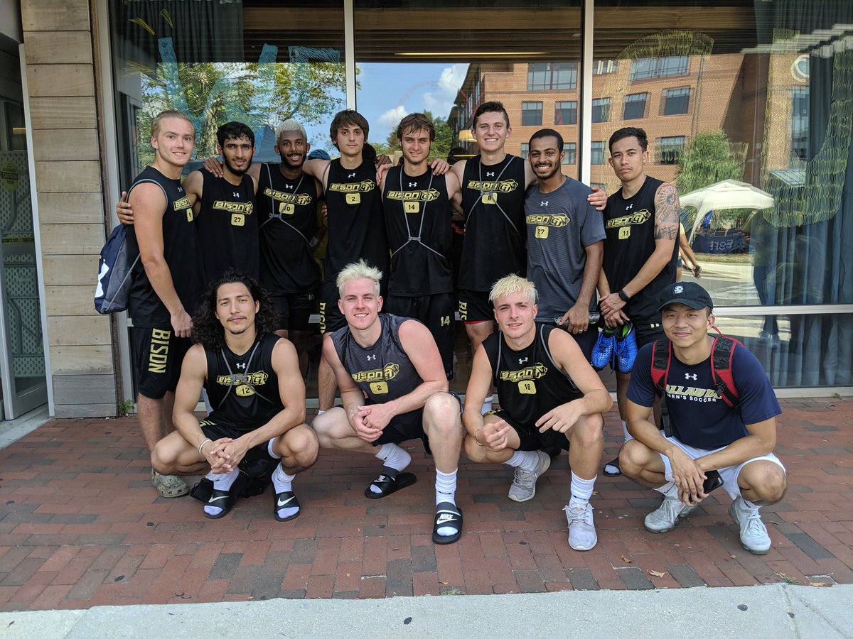 GallaudetBison's tweet photo. Thanks to all of the #Gallaudet fall athletic teams who helped to move-in new @GallaudetU students yesterday into their dorms. Pictures of the #GUBison men's soccer, women's volleyball and football team below. Welcome GU freshmen and Go Bison! https://t.co/SkD0GYsnX5