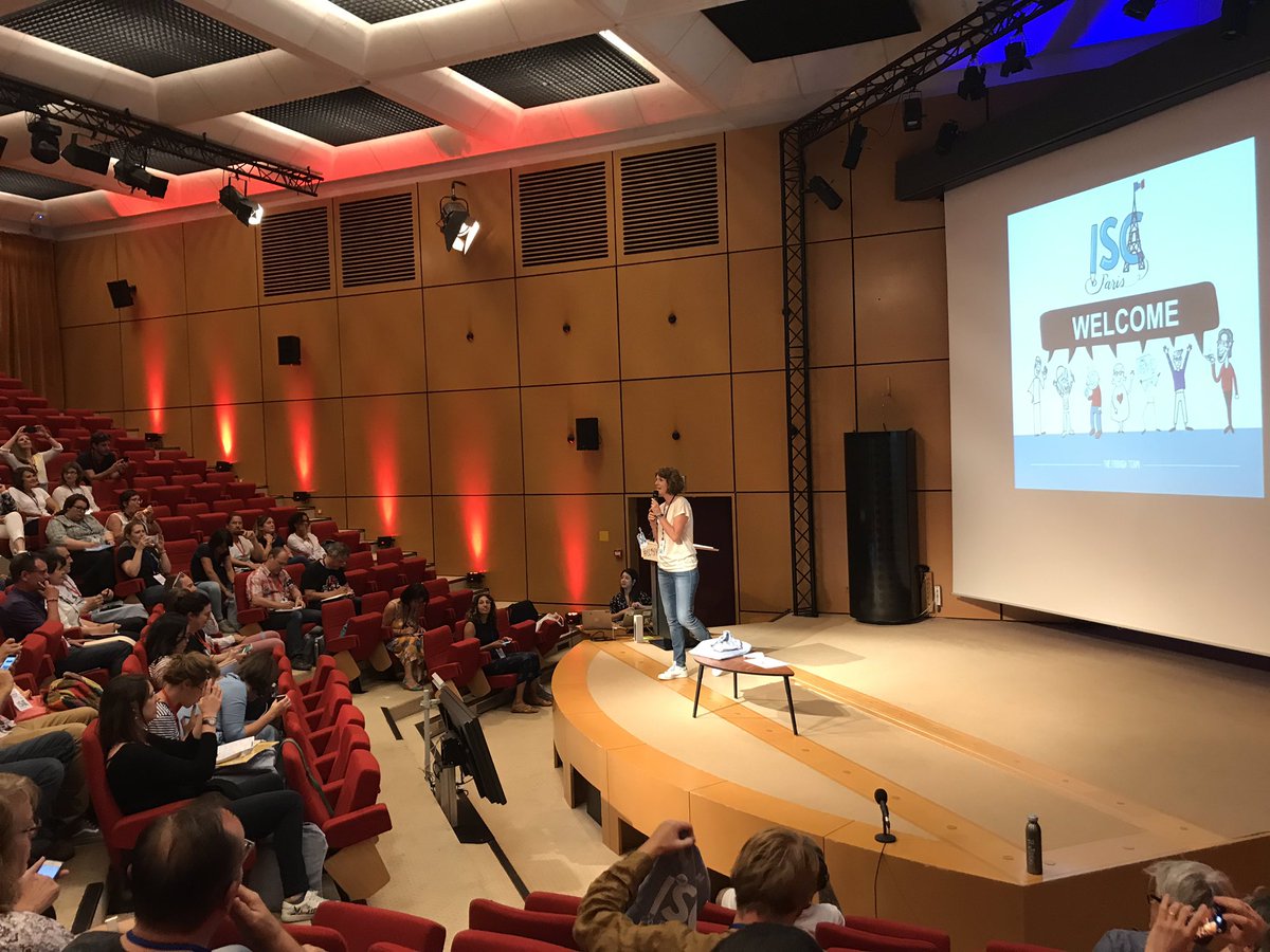 cibi1974's tweet photo. #ISC19FR c’est parti !
@LucieRoss33 our Master of ceremony open the event !
L
#sketchnote #happyscribing https://t.co/MP4F9hVEKk