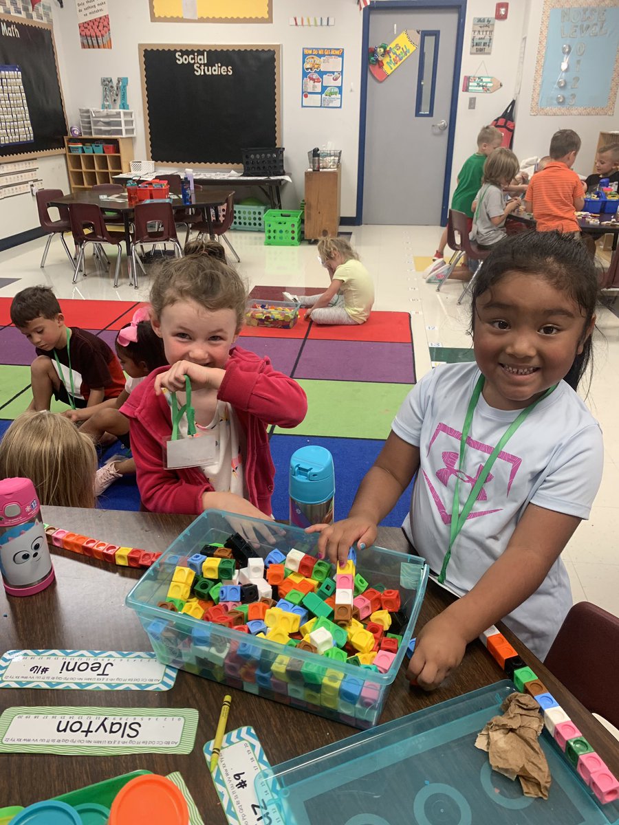 ErinMechell's tweet photo. We are working hard on being kind friends! https://t.co/ELMtkJEygG
