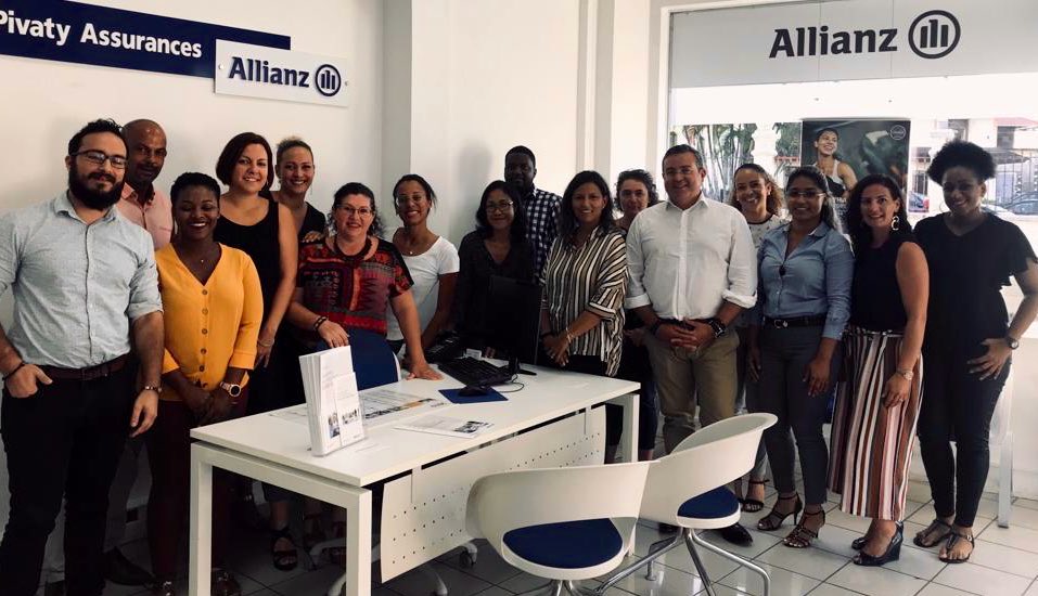 🔛 En Guyane avec Carine Kuo Tsing Jen #AgentGeneral <a href="/allianzfrance/">Allianz France</a>
🔝un bel exemple d’entreprise familiale qui s’attache à développer son maillage territorial #proximité #client