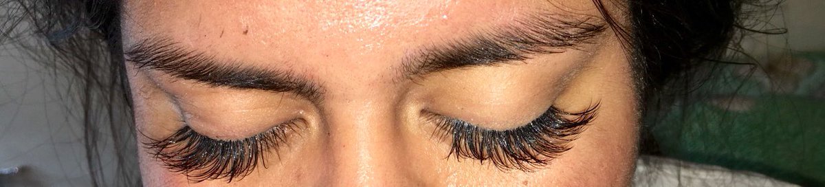 AshG103's tweet image. Ladies Come Support Me I’m A Certified Lash Tech Located In CHICAGO Doin ‘ Full Sets For Only $55 A Simple RT Could Help Me Build My Clientele #FlossyWinks #ChicagoLashTech