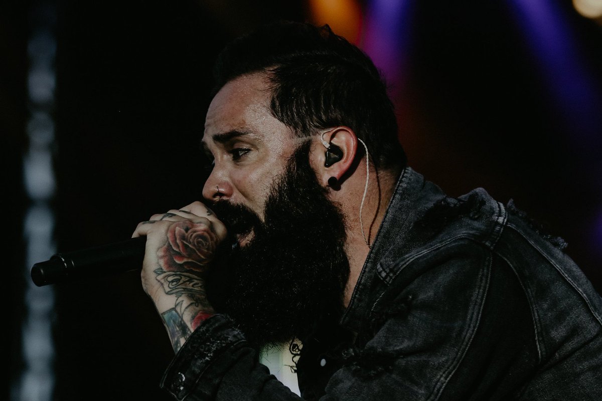 SkilletColombia's tweet photo. Skillet | 21.06.19 | RiseFest.
#Skillet2019 https://t.co/C8u75mraTo