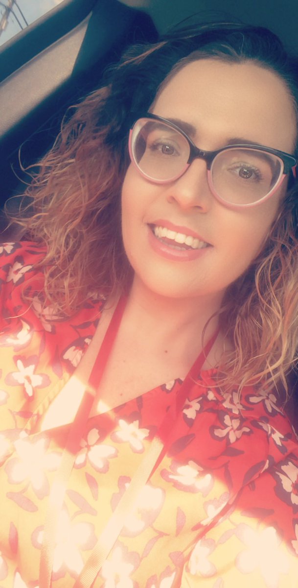 MuvaMango5's tweet photo. Had to remind myself today that just because I don’t always do it, doesn’t mean I can’t. Reminded myself I’m dope af💚💁🏼♀️
#YourFavoriteFutureSchoolSocialWorker #InternshipThings https://t.co/07JGM8fyNE