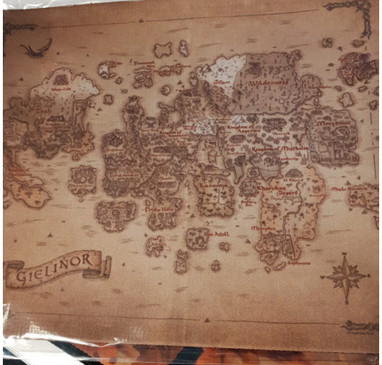 Shaunyowns's tweet photo. I had this given to me but I don't see myself using it, it's a small mousemat of the full Gielinor world map (which includes both OS and RS locations)!

So... I'll just give it away, simple enough!

RT, Follow and let me know what your favourite area is and why! https://t.co/yAt765ze7V