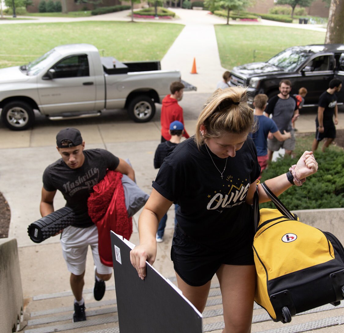 olivetnazarene's tweet image. Move in is right around the corner. Here’s a quick guide with some essentials!
- Wear comfy shoes
- Bring an Allen wrench
- Turn A/C in room on immediately
- Hydrate 
- Check that outlets work
- Say hi to people in the hallway
We can’t wait until campus comes to life✨🐯